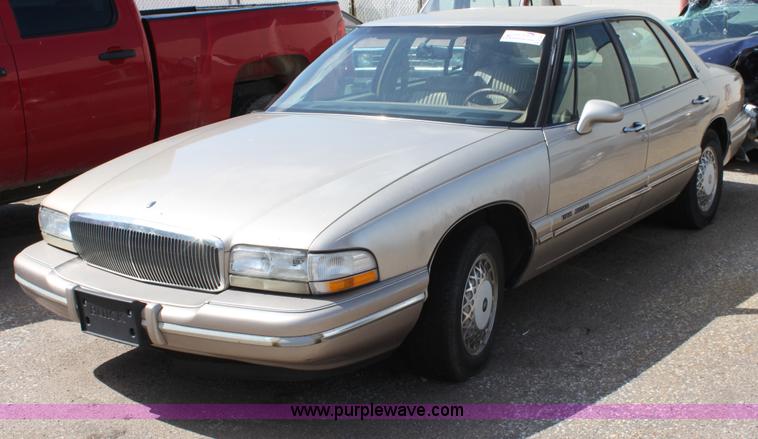 image for item D7929 1995 Buick Park Avenue