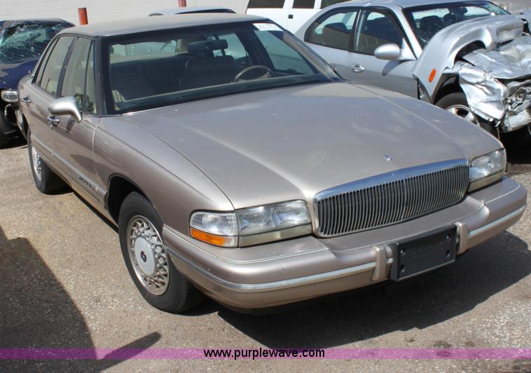 image for item D7929 1995 Buick Park Avenue