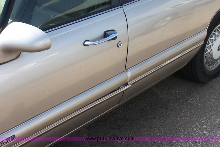 image for item D7929 1995 Buick Park Avenue