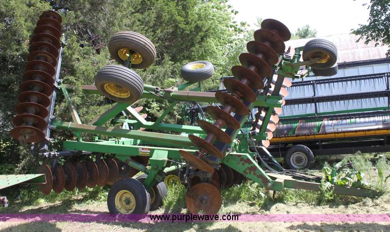 image for item A2703 John Deere 630 26' disk