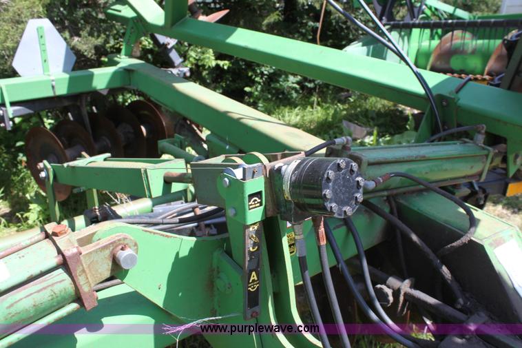 image for item A2703 John Deere 630 26' disk