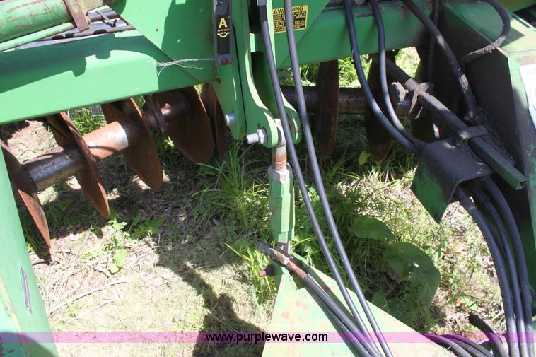 image for item A2703 John Deere 630 26' disk