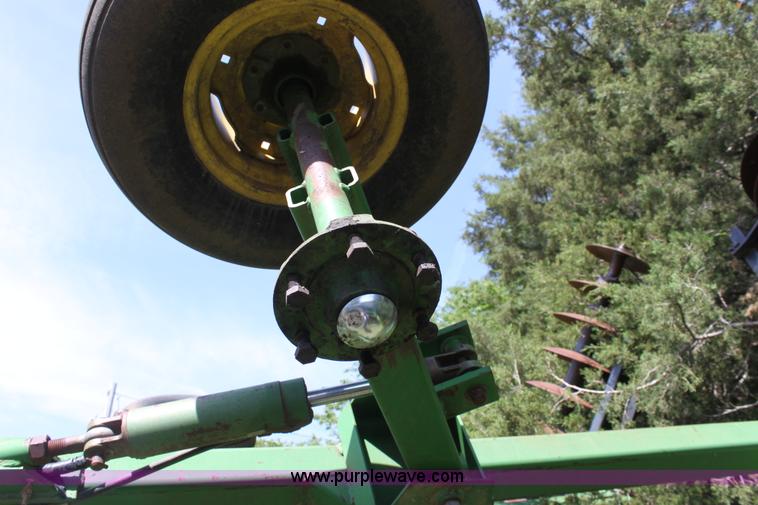 image for item A2703 John Deere 630 26' disk