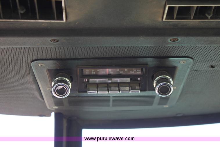 image for item A2712 John Deere 4240 tractor