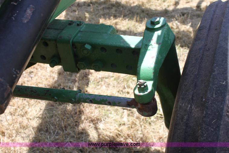 image for item A2712 John Deere 4240 tractor