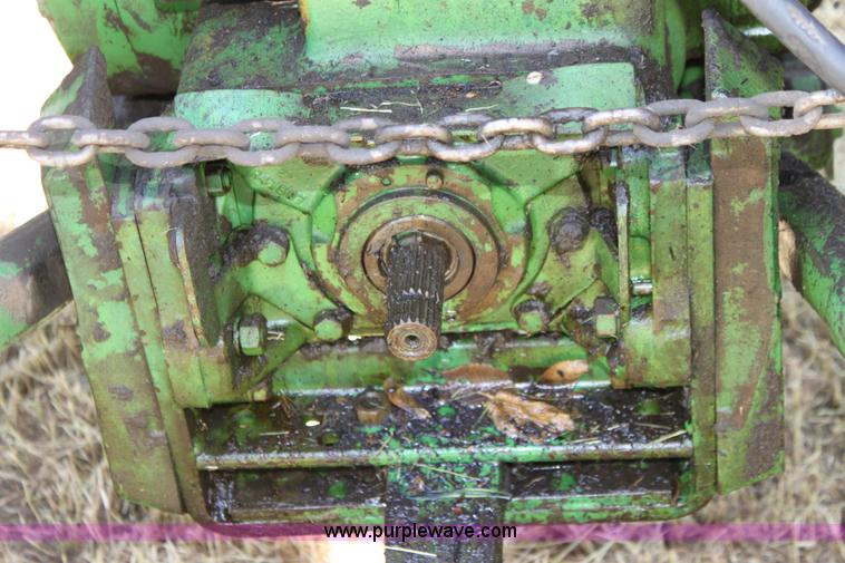 image for item A2712 John Deere 4240 tractor
