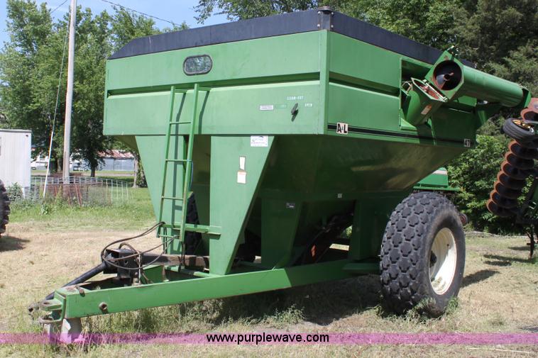 image for item A2716 A & L grain cart