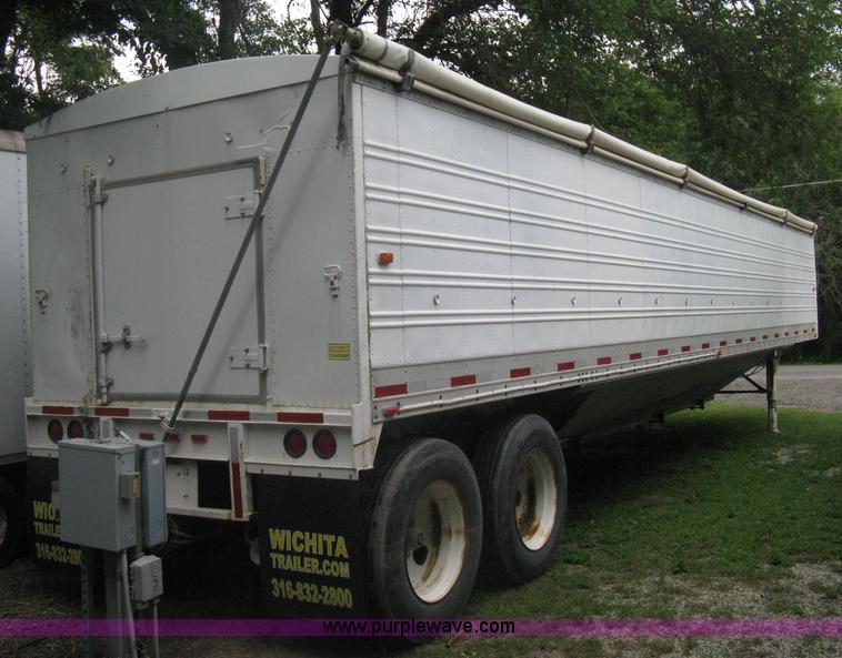 image for item A6373 1979 American grain trailer