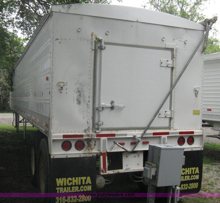 image for item A6373 1979 American grain trailer