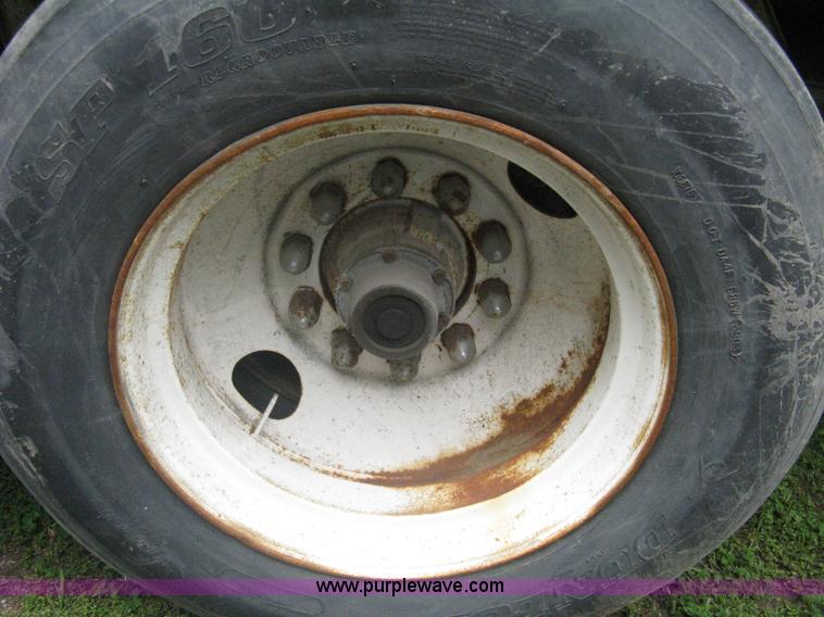 image for item A6373 1979 American grain trailer