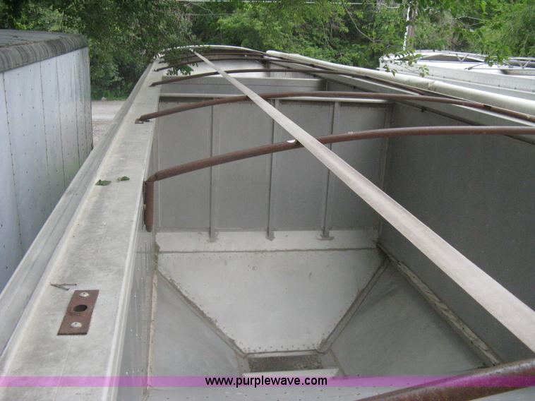 image for item A6373 1979 American grain trailer