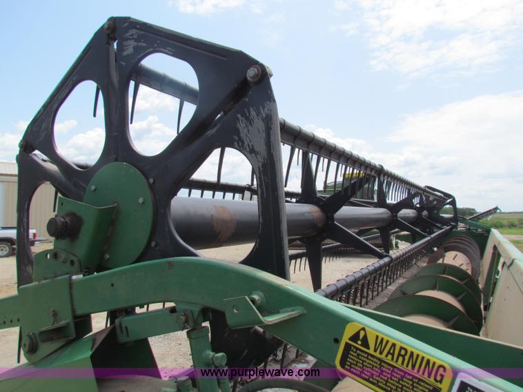 image for item B1284 1992 John Deere 925 flex platform header