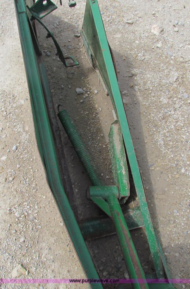image for item B1284 1992 John Deere 925 flex platform header