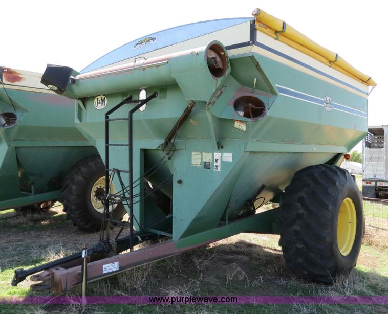 image for item B2302 J&M 675-14 grain cart