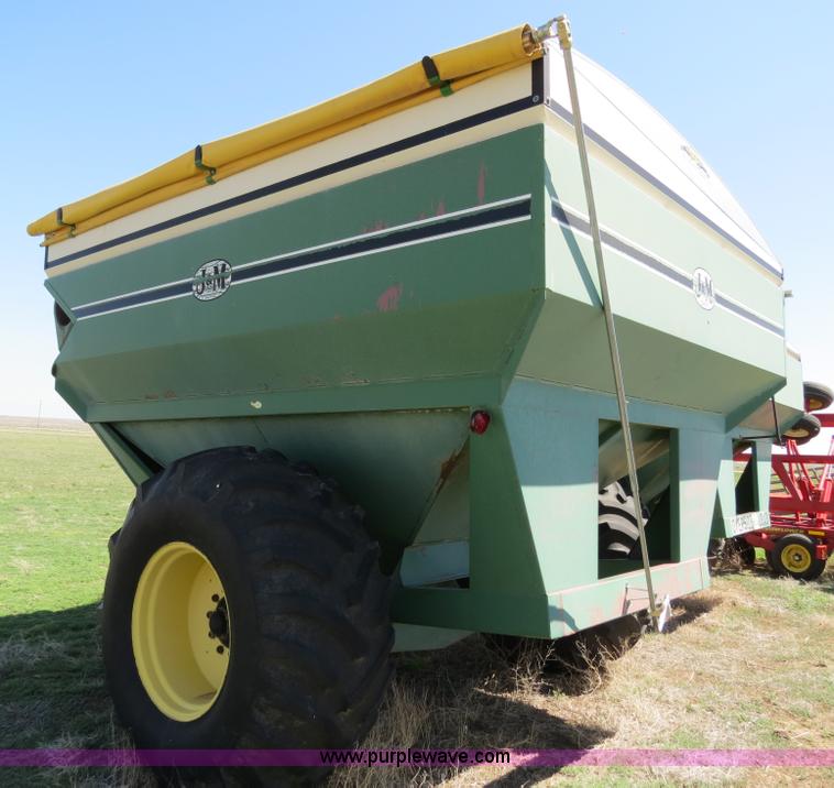 image for item B2302 J&M 675-14 grain cart