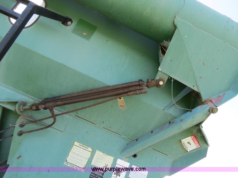 image for item B2302 J&M 675-14 grain cart