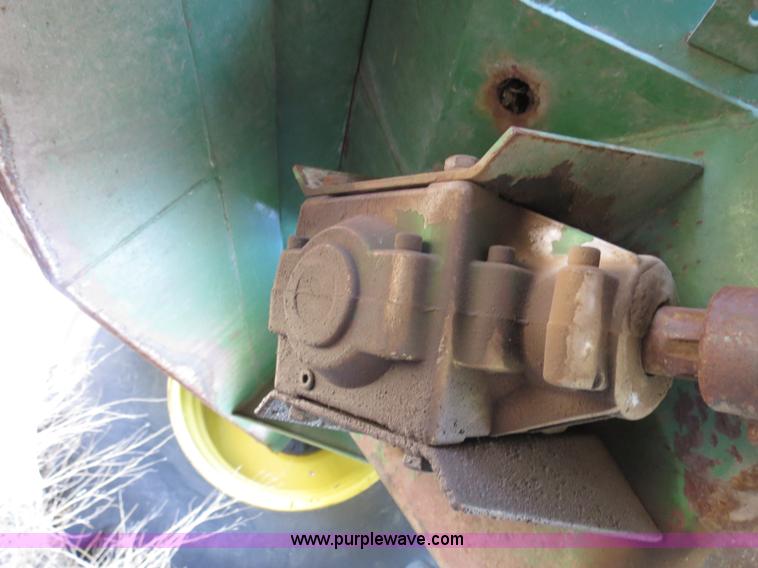 image for item B2302 J&M 675-14 grain cart