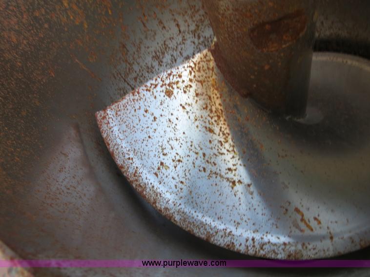 image for item B2302 J&M 675-14 grain cart