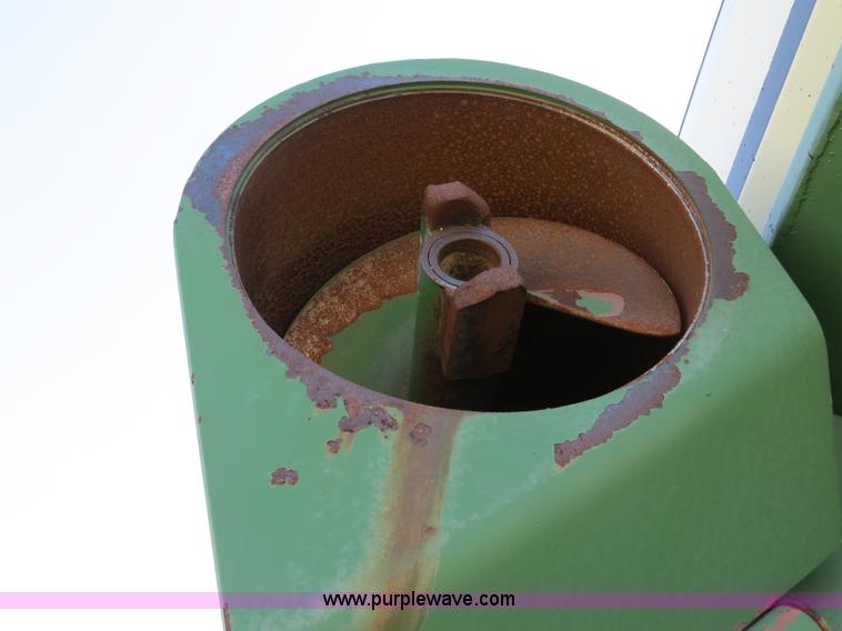 image for item B2302 J&M 675-14 grain cart