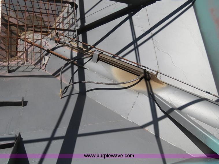 image for item B2302 J&M 675-14 grain cart