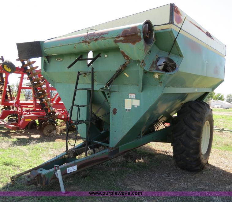 image for item B2303 J&M 675-14 grain cart