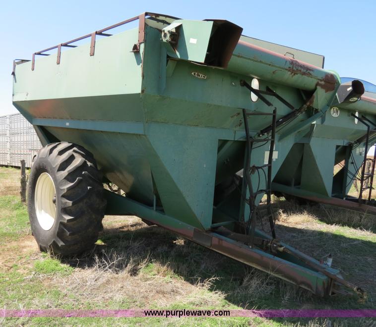 image for item B2303 J&M 675-14 grain cart