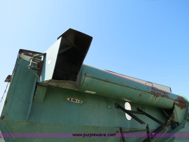 image for item B2303 J&M 675-14 grain cart