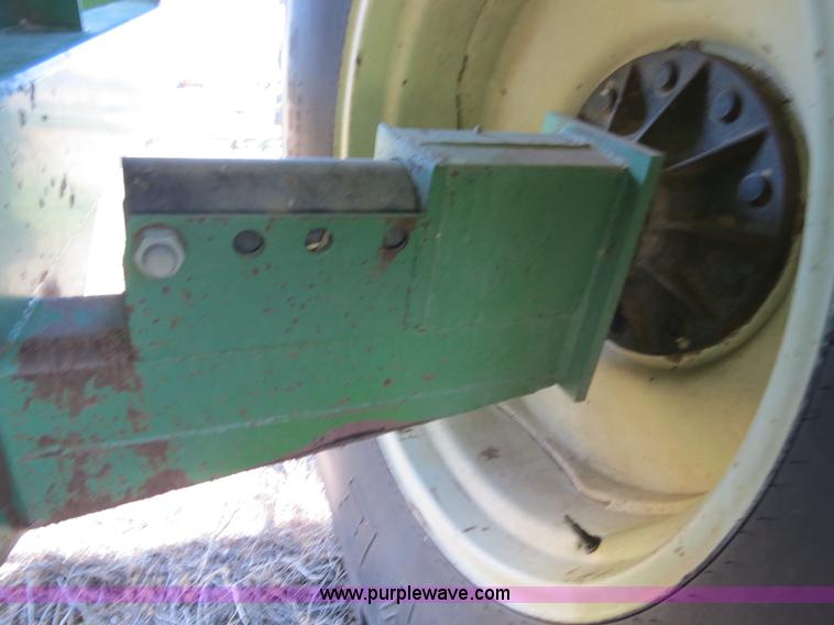 image for item B2303 J&M 675-14 grain cart