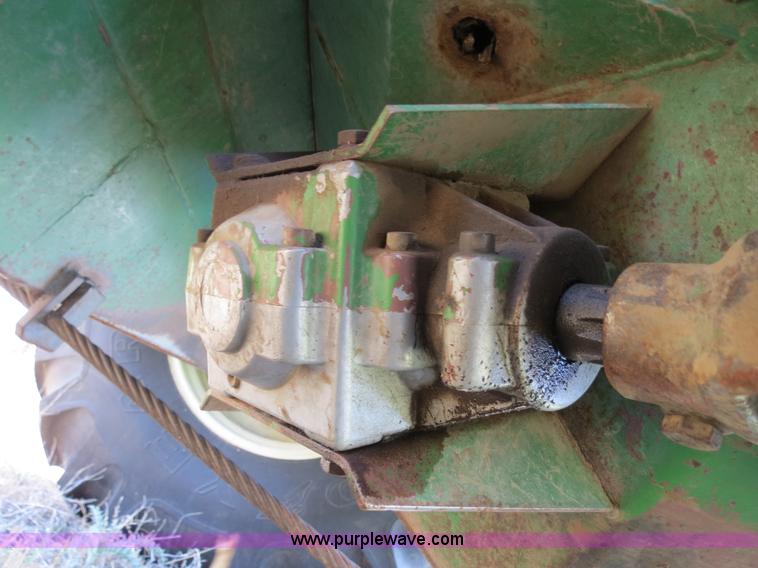 image for item B2303 J&M 675-14 grain cart