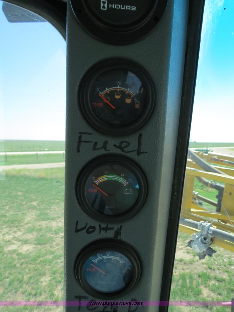 image for item B2306 1998 Tyler Patriot Wide Trax sprayer