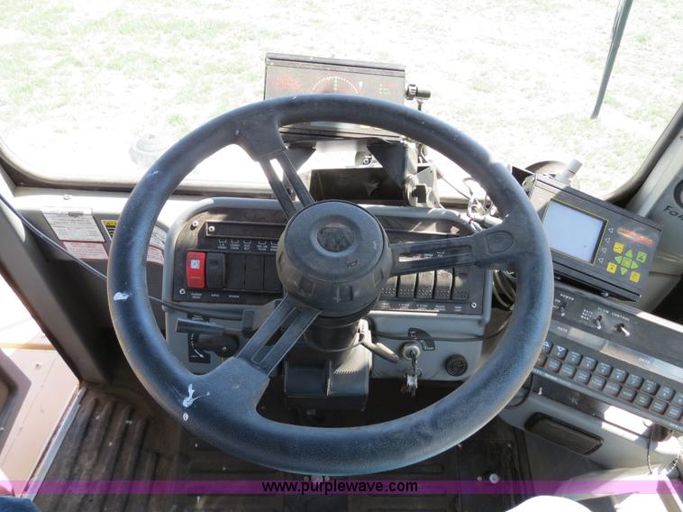 image for item B2306 1998 Tyler Patriot Wide Trax sprayer