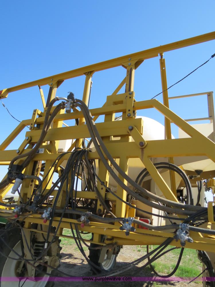 image for item B2306 1998 Tyler Patriot Wide Trax sprayer