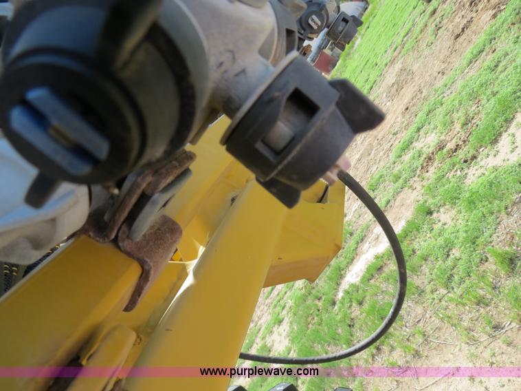 image for item B2306 1998 Tyler Patriot Wide Trax sprayer