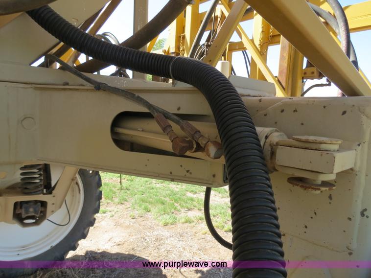 image for item B2306 1998 Tyler Patriot Wide Trax sprayer