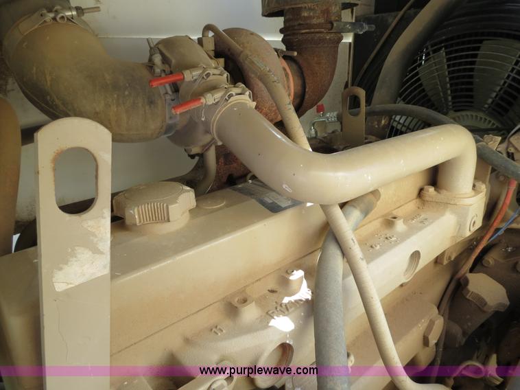 image for item B2306 1998 Tyler Patriot Wide Trax sprayer