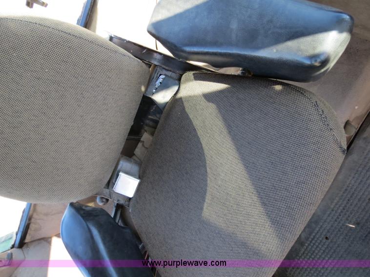 image for item B2308 1983 John Deere 4650 tractor