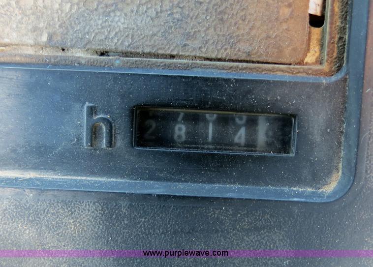 image for item B2308 1983 John Deere 4650 tractor