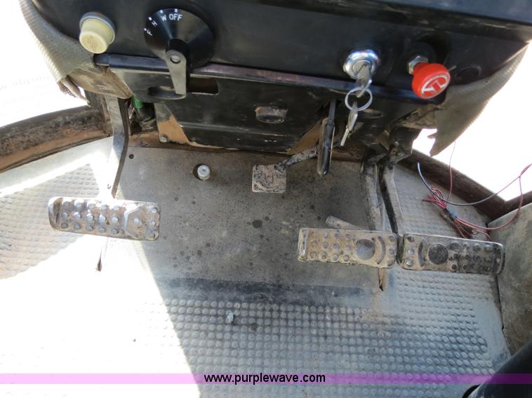 image for item B2308 1983 John Deere 4650 tractor