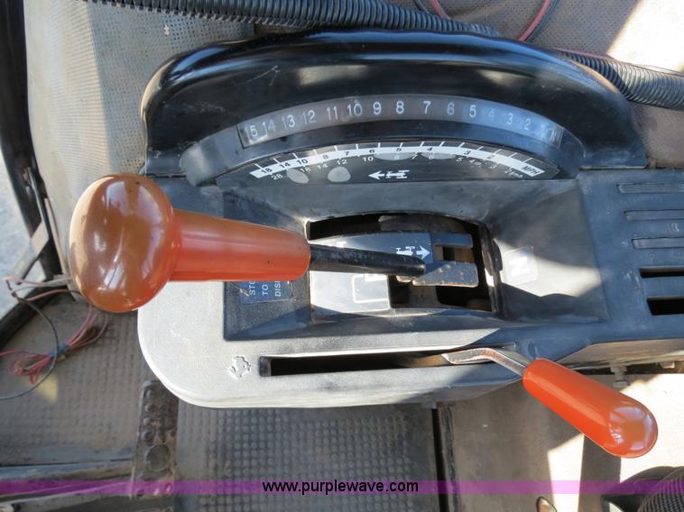 image for item B2308 1983 John Deere 4650 tractor