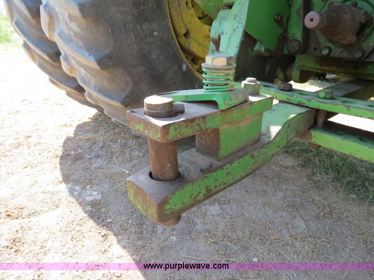 image for item B2343 1979 John Deere 8640 4WD tractor with Kinze repower