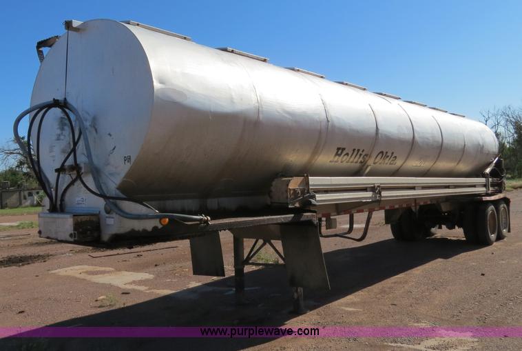 image for item B2346 1992 Ledwell 42' aluminum paddle wagon trailer