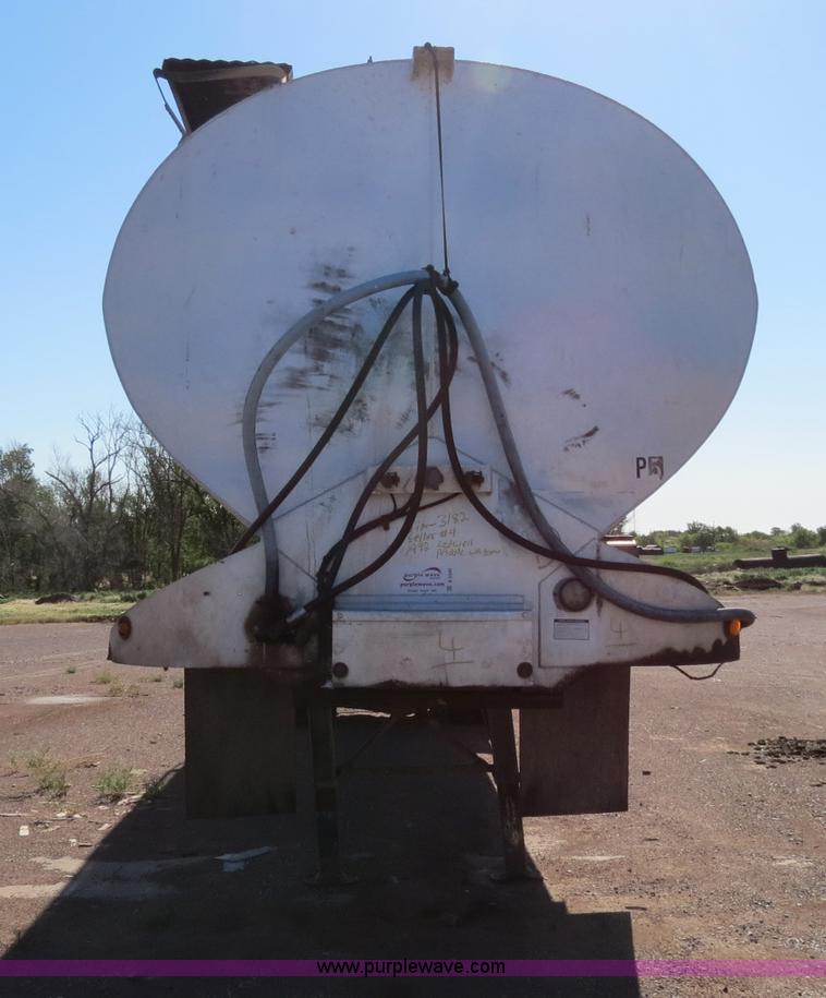 image for item B2346 1992 Ledwell 42' aluminum paddle wagon trailer