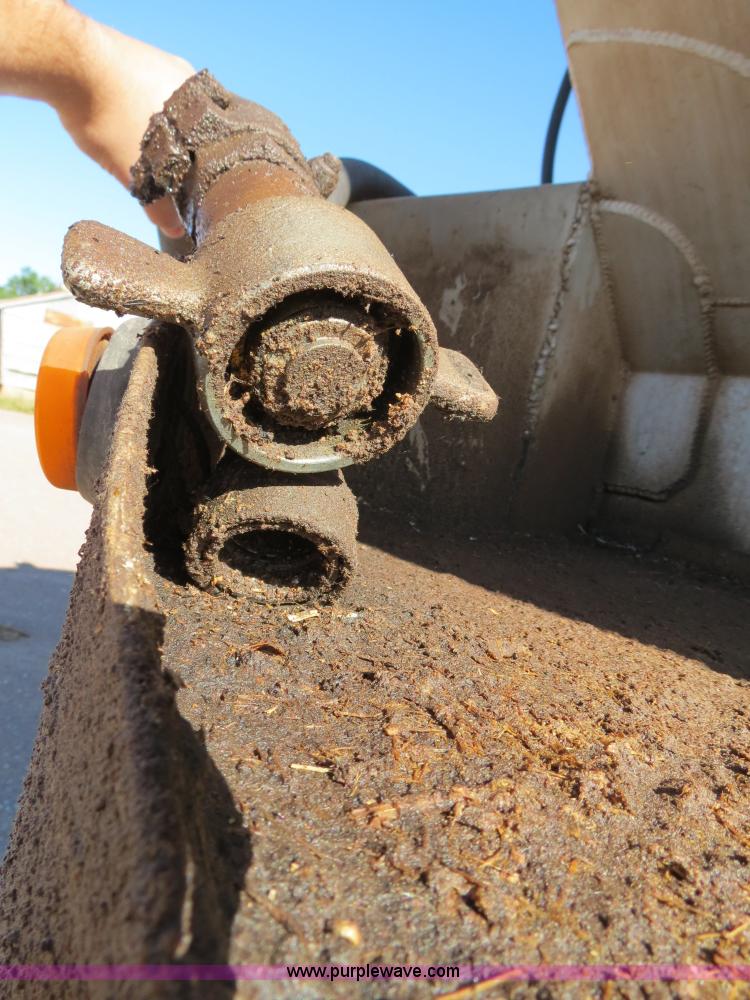 image for item B2346 1992 Ledwell 42' aluminum paddle wagon trailer