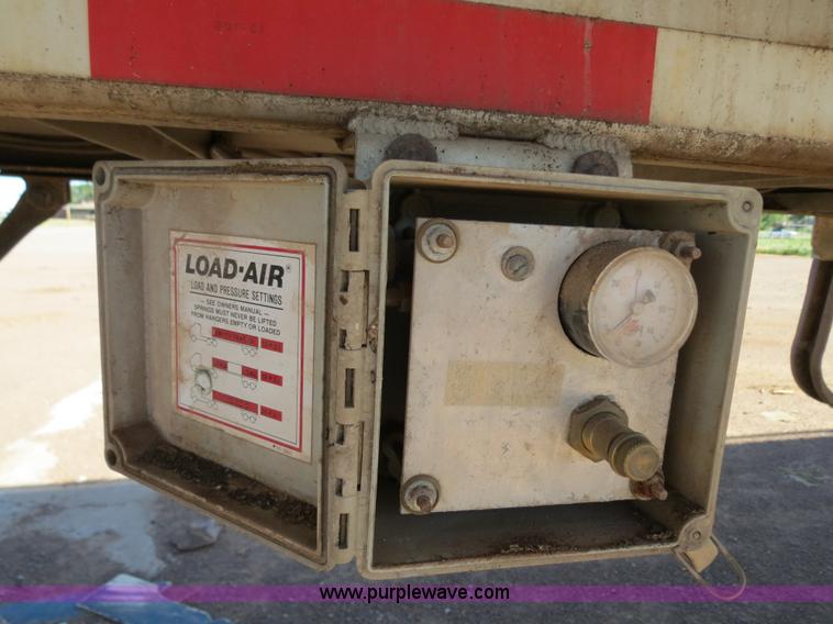 image for item B2346 1992 Ledwell 42' aluminum paddle wagon trailer