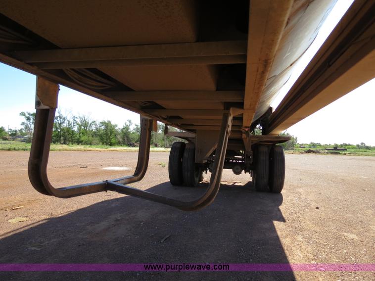 image for item B2346 1992 Ledwell 42' aluminum paddle wagon trailer