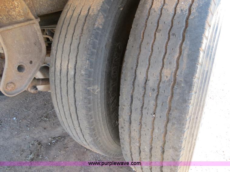 image for item B2346 1992 Ledwell 42' aluminum paddle wagon trailer