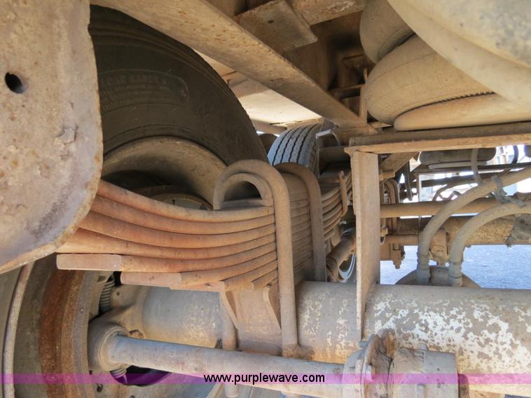 image for item B2346 1992 Ledwell 42' aluminum paddle wagon trailer