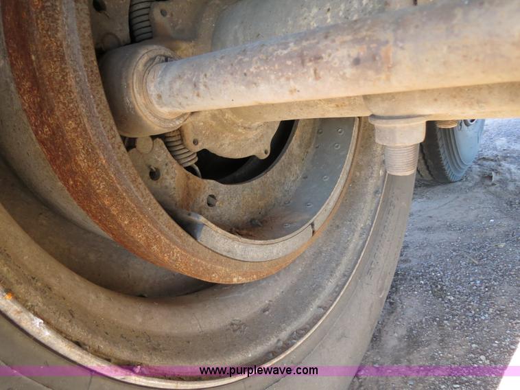 image for item B2346 1992 Ledwell 42' aluminum paddle wagon trailer