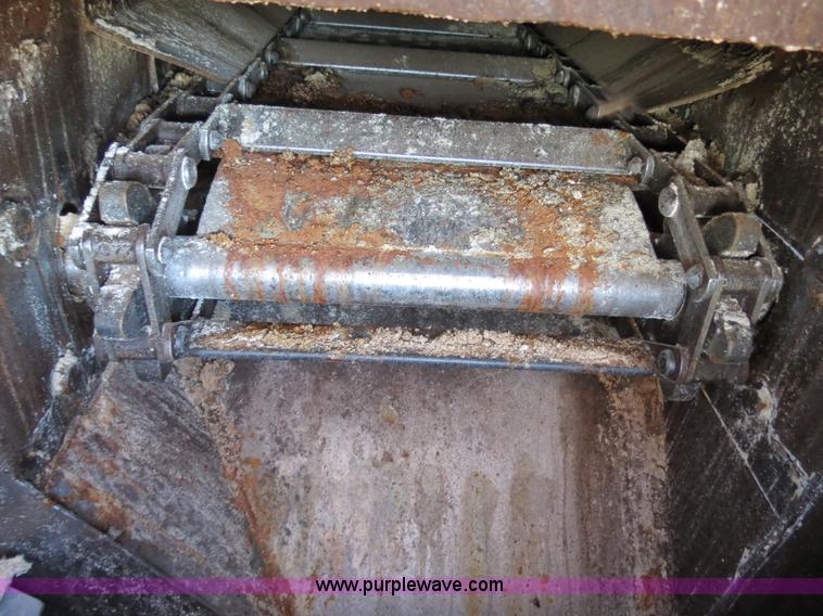 image for item B2346 1992 Ledwell 42' aluminum paddle wagon trailer