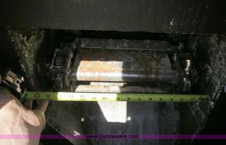 image for item B2346 1992 Ledwell 42' aluminum paddle wagon trailer